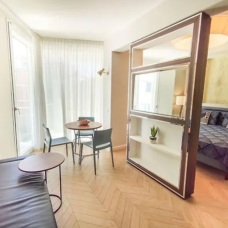 Suite Lovely Fronte Mare Con Servizio Spiaggia San Benedetto del Tronto Exterior photo