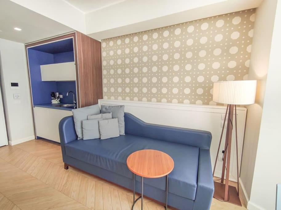 Apartment Lovely Fronte Mare Con Servizio *